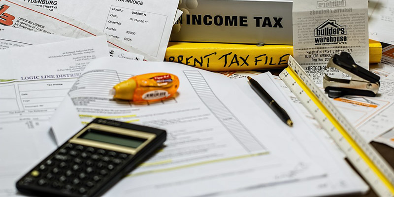 2024 Tax Insights: Brackets, Deductions, and Changes